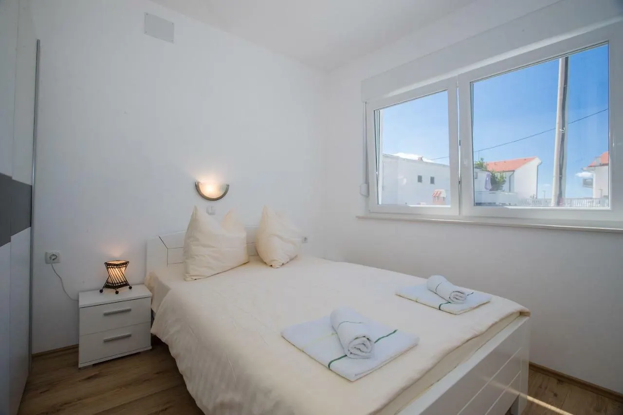 Apartments Petrusic Supetarska Draga Horvátország